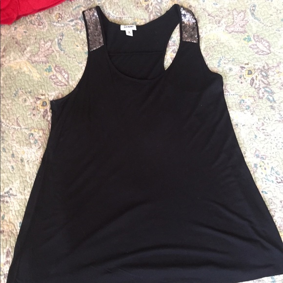 Old Navy Tops - Old Navy👗tank Top black with sequins XL